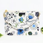 北欧の花 持ち手付き2WAY横長ポーチ