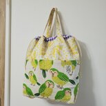 ミモザと小鳥の巾着トートバッグ｜外ポケット2つ付き