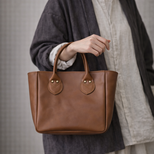 本革 レザートート スモールフィールドバッグ コニャックブラウン 牛革 トートバッグ 軽量 シンプル ユニセックス