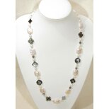 貝パーツと本真珠（淡水パール）、SV925のロングネックレス（マザーオブパール、黒蝶貝、アバロンシェル、鮑貝、バロック）