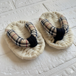 【1歳のお祝い】【はじめての一歩に】誕生日 餅踏み バーバリー調 ふっくら布わらじ｜記念日・初節句・一升餅 布ぞうり