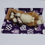 羊毛フェルト かわいい酔っ払い猫 ミニチュア日本酒ボトル抱っこ ハンドメイド置物