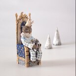 夜の小さな王子 ― 夢を抱く椅子