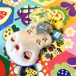 さくらんぼ刺繍ふわとろうさぎファー×カワイイ透明いちご×星×鈴/ポーチファスナーチャーム/バッグチャーム/ゴールドチェーン