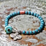 ストライプジャワビーズと金赤ビーズ、ピンクダイスビーズ、カレンシルバーのブレス（ターコイズ留め金）