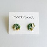 ピアス／garden 小さな花冠 ／SUS316Lｻｰｼﾞｶﾙｽﾃﾝﾚｽ／グリーンp1