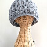 シルバーグレーのベレー