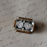 ルーサイト　ミニブローチ　フランスヴィンテージ　ヴィンテージブローチ　アクセサリー　ブロカント