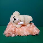 羊毛フェルト おやすみトイちゃん　お腹いっぱいになり夢見てる？
