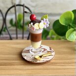 308 ＊チョコバナナ　アイス乗せ＊　ミニチュアスイーツ　レジン　ドールハウス　フェイクフード　食品サンプル　YUMEmini