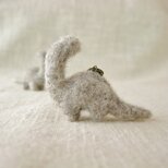 恐竜ストラップ　アパトサウルス?ライトグレー(FST-006-G)【受注制作】