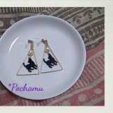 ネコモチーフのノンホールピアス☆