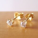 キュービックジルコニアCZダイヤのスタッドピアス3mm／シグニティ社製14KGF