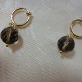 天然石のピアリング