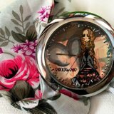 ペニーの時計【ファッションモデルのペニー】