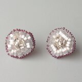 パールビーズ刺繍のイヤリング