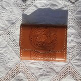 本革（牛革）二つ折りコインケース【ハンドメイド】