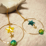 ～ Aurora ～　オーロラ色のビーズと星のピアス／イヤリング