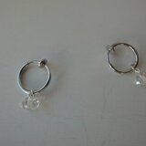 ハーキマーダイヤモンドのフープイヤリング（シルバー）