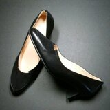 カットワークパンプス［受注生産］