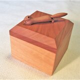 ハーブボックス（リス）の画像