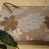 淡い色の麻生地　オリジナルポーチ！現品限りです。