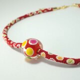 ポップなちりめん紐ネックレス