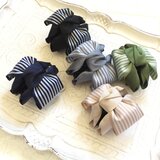 ストライプリボンのバンズクリップ