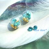 天空の青*ガラスドームピアス *ターコイズ＆スワロフスキー*