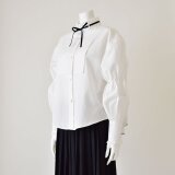 マルムークスリーブのフリルシャツ