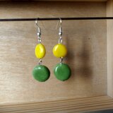 まんまるピアス２連