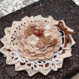 フラワーモチーフブローチ