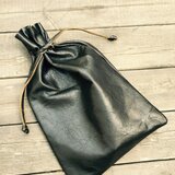 馬革で作った贅沢なテッパンケース