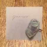 天然石とヴィンテージビーズのイヤリング