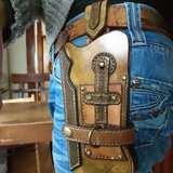 スマフォケースを腰からぶら下げよう