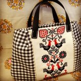 トリさんクロスステッチの横長バッグ