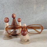 木のメガネスタンド 【037】