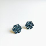 彩漆のヘキサゴンピアス blue×white
