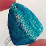 ブルーの細かい網目ラインのグラデーションが素敵なファイヤーアゲート　ペンダントビーズ49x36x4㎜