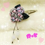 パープルのかわいいヘアピン