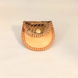 【送料無料】蛇革の小銭入れ　ベージュ