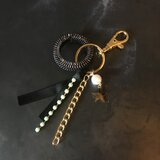 【送料無料】リボンアートとキラキラパーツのキーホルダー　ターコイズ