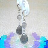 グレークラウディークォーツと水晶のイヤリング