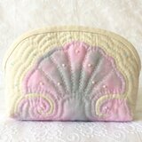 *母の日に*手縫い手縫いハワイアンキルトポーチ リネンshell