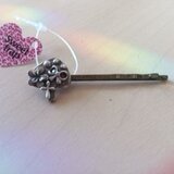 Sweet trapキノコ？リボン花ピン