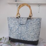 高級藍型染め紬（つむぎ）と備長炭帆布のバッグ　上質　ストライプに花とツル植物　オリジナルデザイン　一点物