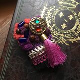 ブローチ（タッセル パープル系）