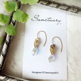 スワロフスキーのレインボーピアス