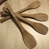 「味噌ベラ」 北海道材のサクラの味噌ベラ。