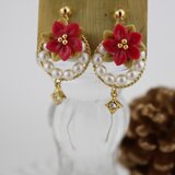 ポインセチアのクリスマスリースピアス